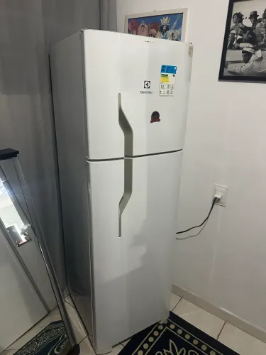 Geladeira eletrolux