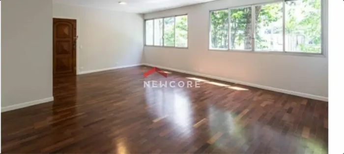 Apartamento em Rua Graúna - Moema - São Paulo/SP