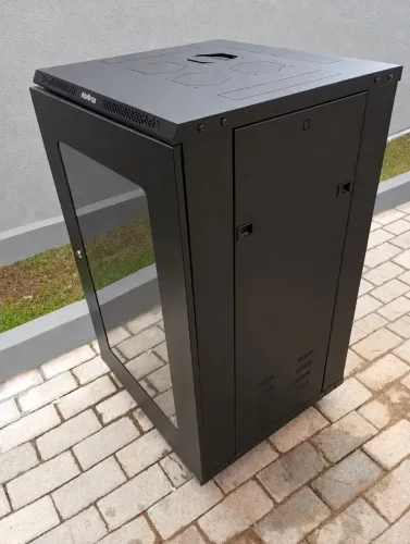 Rack de Piso Intelbras 20U Desmontado - PARTE 1 de 2