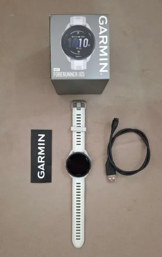 Garmin Forerunner 165 - Sem marcas de uso