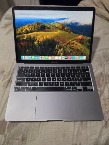 Apple macbook air m1 A2337 m1 8gb 256ssd top 