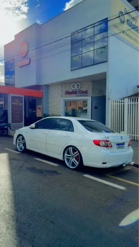 Toyota Corolla XEI 2.0 Flex 16V Aut. 2013