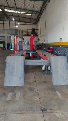Centro Automotivo Completo, Suspensão, Alinhamento no Setor Bairro Goiá - Goiânia