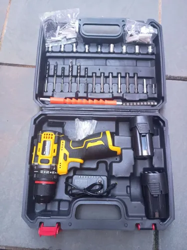 Furadeira & Parafusadeira Elétrica Portatil Litio 12V