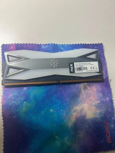 Memoria ram DDR4 1X16 3600hz CL18