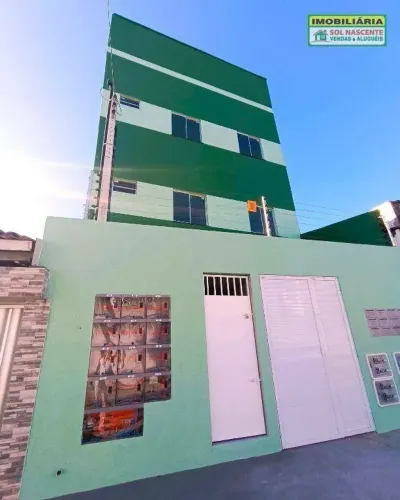 Apartamento com 1 dormitório para alugar, 28 m² por R$ 722,90/mês - Cajazeiras - Fortaleza