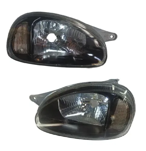 Par De Farol Corsa 2003/2010 Mascara Negra Usado Restaurado