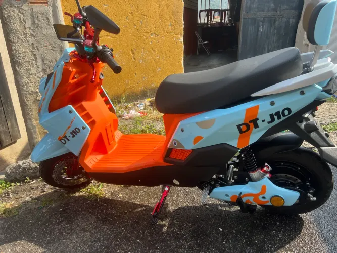 Vendo moto elétrica jT 10 R$7500