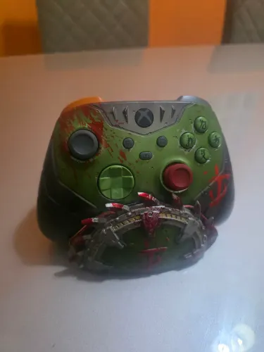 Controle xbox series Doom edition xbox