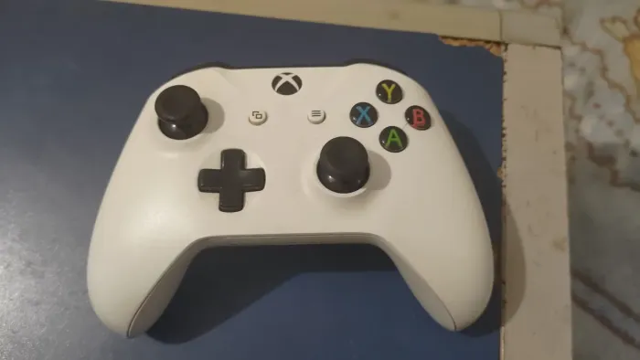 Controle Xbox One S