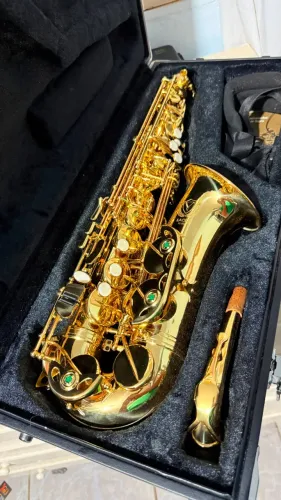  Sax alto Eagle 501 NOVÍSSIMO