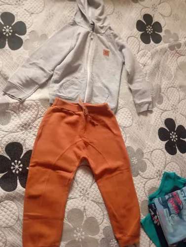 Lote de roupas de menino tamanho 4