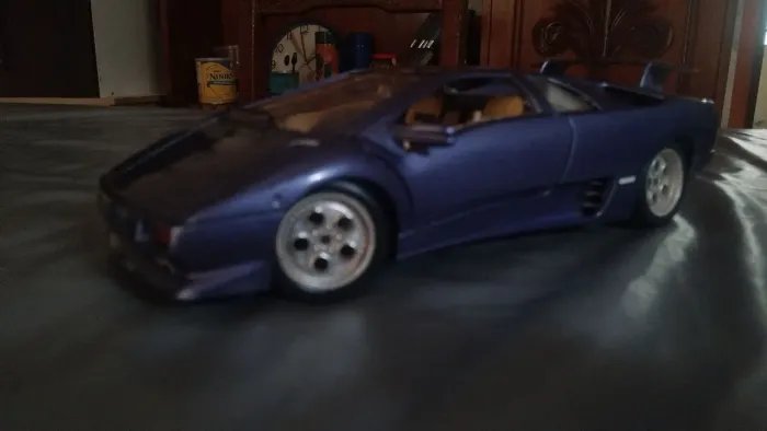 Miniatura Lamborghini Diablo 1/18 1990 Bburago 