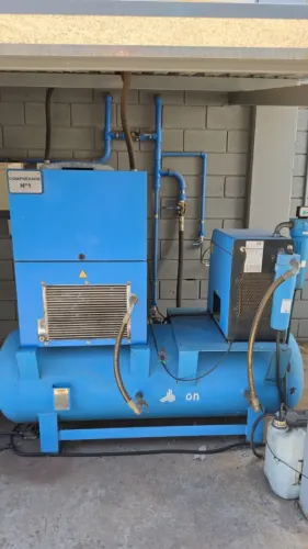 Compressor de Ar Parafuso - GARDEN DENVER - 11HP