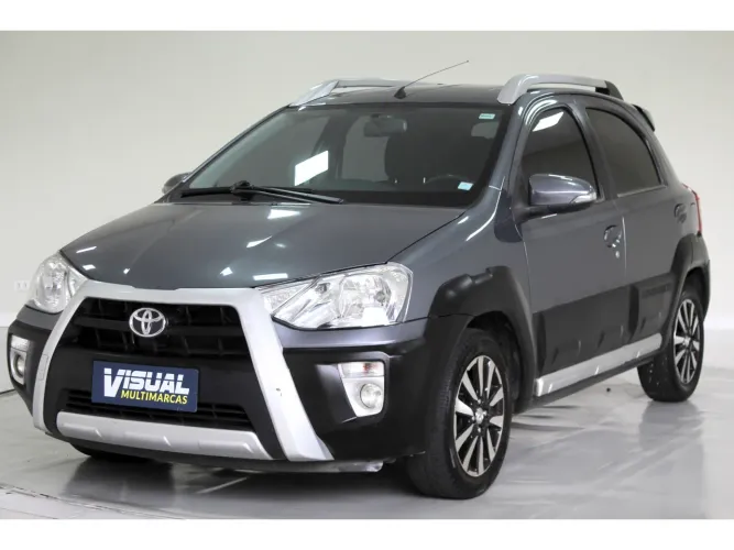 Toyota Etios Cross 1.5 Flex 16V 5P Mec. 2014