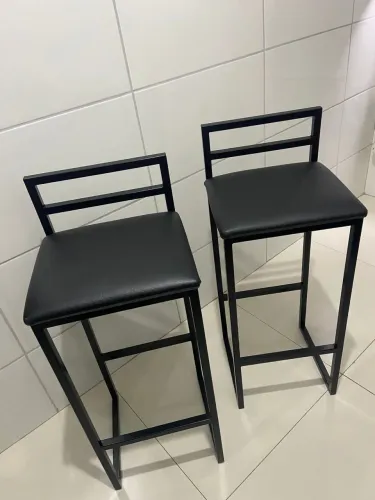 Banqueta alta para balcão NOVA