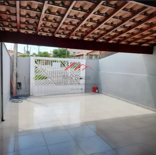 Casa para Venda em Hortolândia, Vila Real, 2 dormitórios, 1 banheiro, 3 vagas