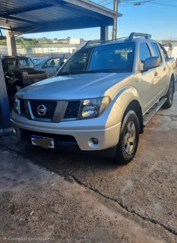 Nissan Frontier LE Attack CD 4X4 2.5 TB Die.aut 2012