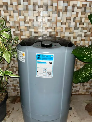 Vende-se Centrífuga em ótimo estado