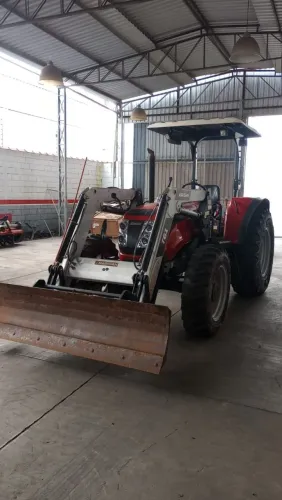 Trator YANMAR solís 90