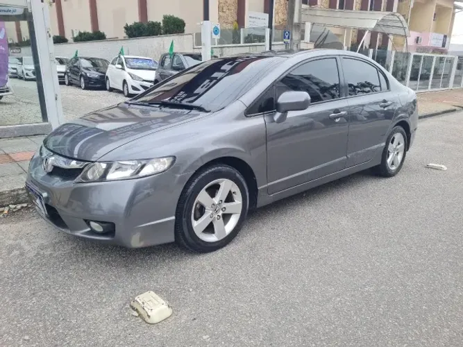 Honda Civic Sedan LXS 1.8/1.8 Flex 16V Aut. 4P 2010
