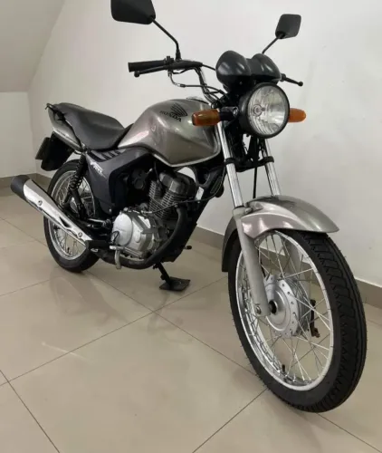 Honda CG Fan 150 ESI Flex 2011.