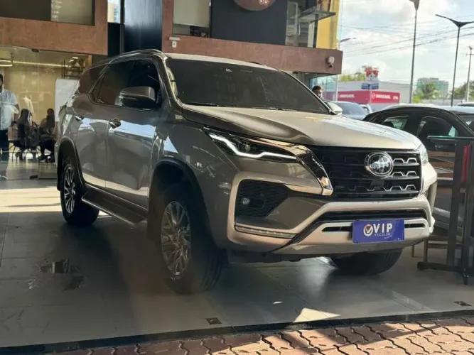 Toyota Hilux SW4 SRX 4X4 4.0 V6 24V Aut. 2021