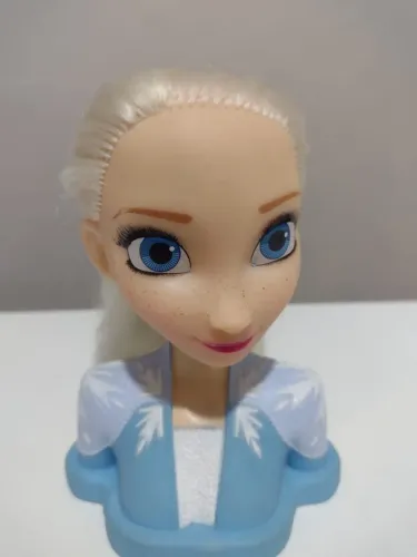boneca elsa - frozen - para pentear e enfeitar