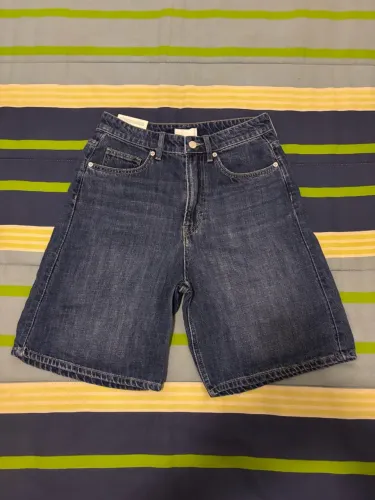 Bermuda Jeans Feminina Cintura Alta H&M