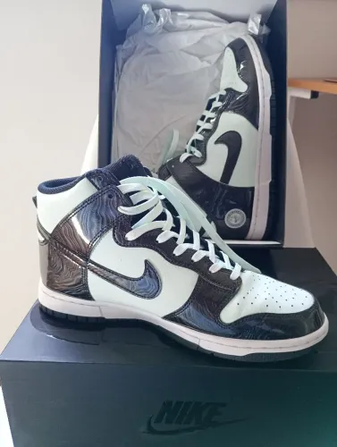 Tênis Nike Dunk HI novo