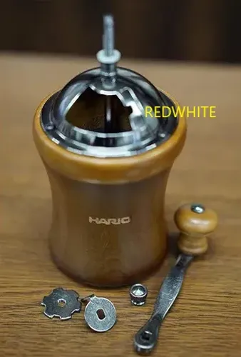 Moedor Moinho De Café Manual Hario Dome - 35g Original Marrom Novo