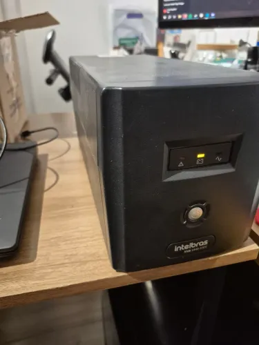 Vendo no break XNB 1440 funciona - precisa trocar bateria