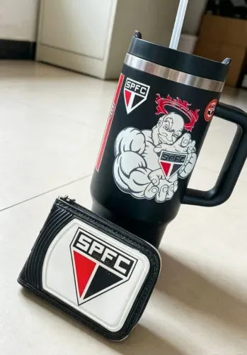 Venda,de garrafa térmica do sp em estado novíssima sem uso !