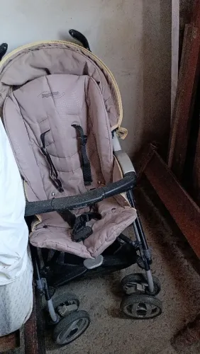 Carinho de bebê