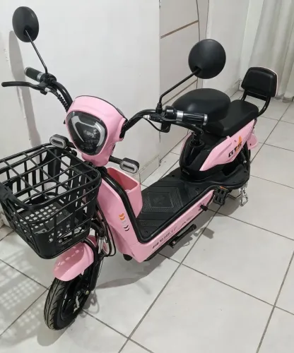 BICICLETA ELÉTRICA ROSA
