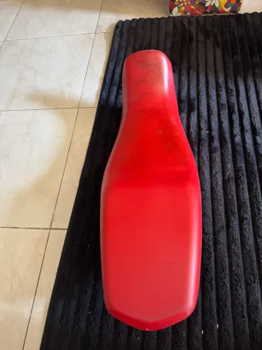 Banco vermelho original Honda Bros 160