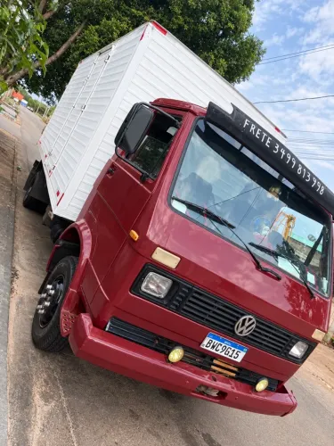 Vendo caminhão