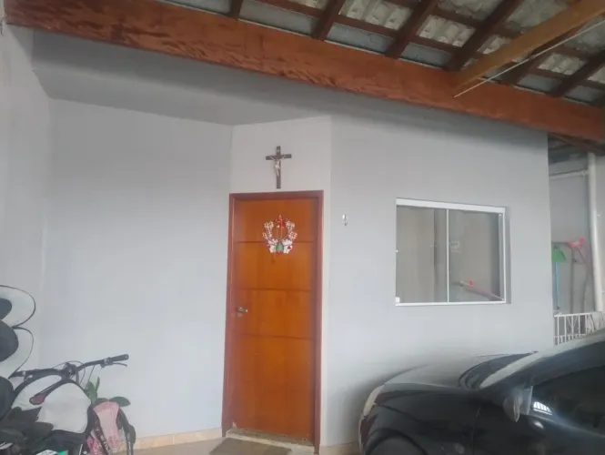 Casa com 2 quartos à venda, 70 m² por R$ 290.000 - Jardim Princesa - Pindamonhangaba/SP RE