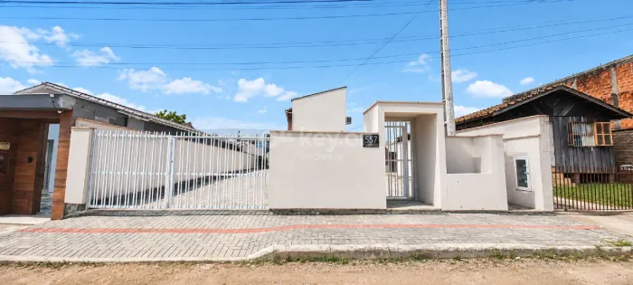 Casa para aluguel, 1 quarto, 1 vaga, Humaitá de Cima - Tubarão/SC