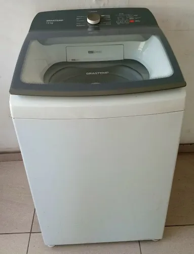 Máquina de lavar roupa Brastemp 12 Kg.