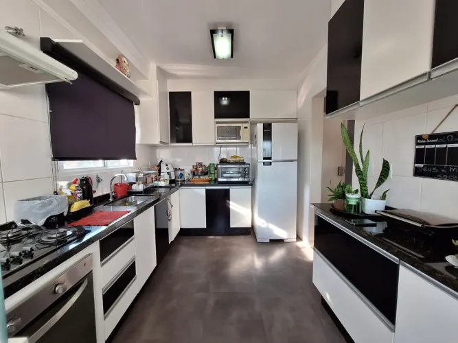 Apartamento para Venda em Sorocaba, Vila Lucy, 2 dormitórios, 1 suíte, 2 banheiros, 2 vaga