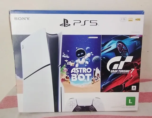 PS5 Slim 1TB - Disco Ótico (Mídia Física) - Seminovo Impecável