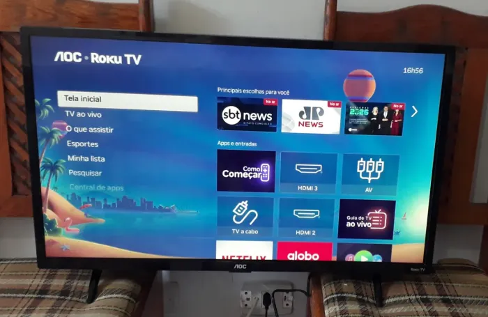 VENDO TV SMART AOC ROKU 32' COMPLETA