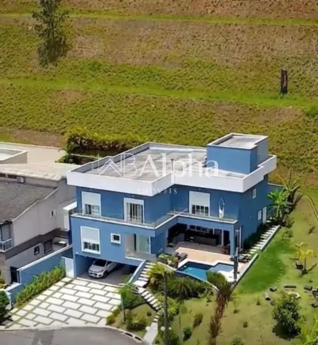 Casa para venda e locação no Condomínio Valville 1 em Santana de Parnaíba - SP
