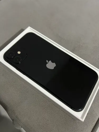 iPhone 11 64GB