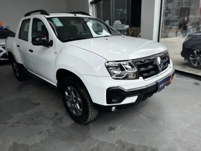 Renault Duster Oroch Intense 1.6 Flex 16V Mec. 2025
