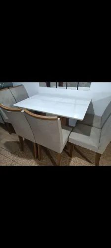 Mesa grande MDF em bom estado
