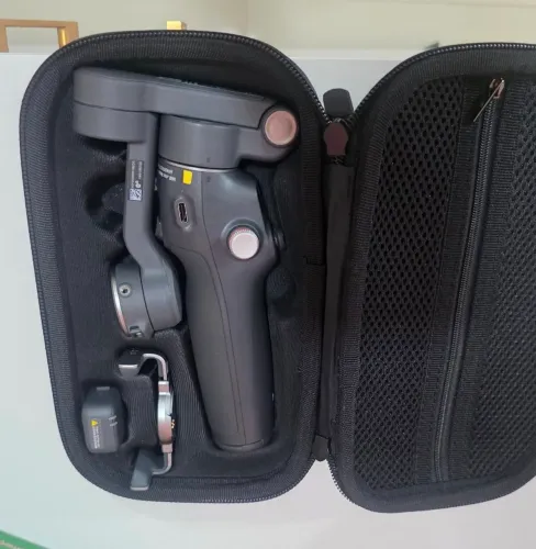 DJI Osmo Mobile 8