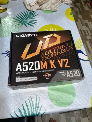 Placa Mãe Gigabyte A520M K V2 (AM4/2xDDR4/HDMI/D-Sub/M.2/USB 3.2)