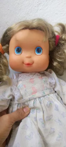 Boneca antiga da estrela